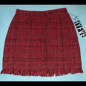 Super cute high waisted fall skirt